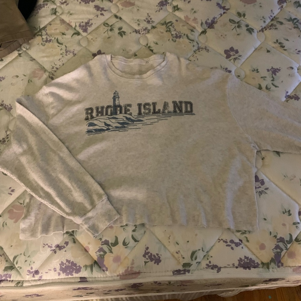 Rhode Island Gray Crew Neck Sweater